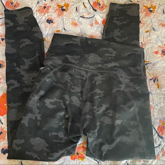 Fabletics High-waisted Printed Powerhold 7/8 XS/4 - Picture 5 of 7